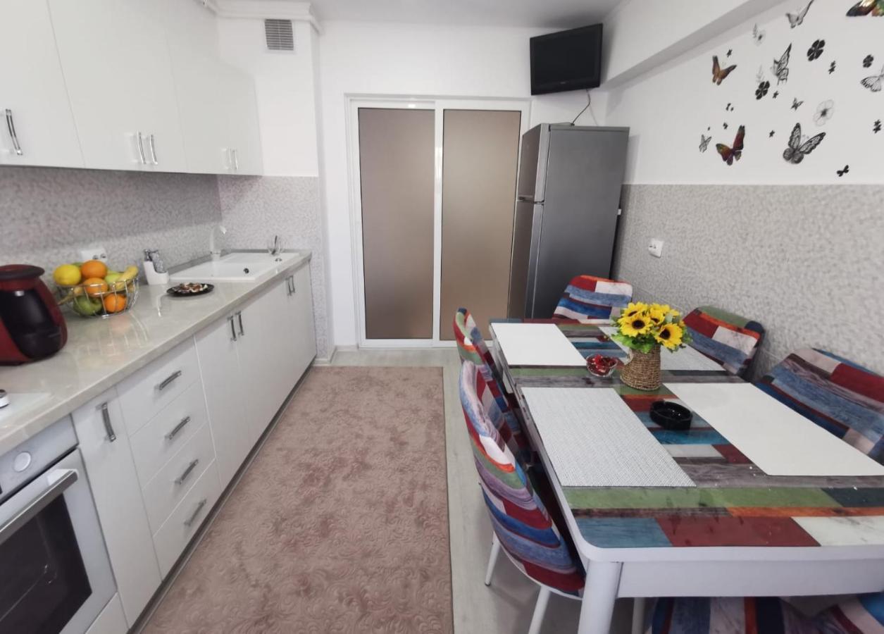 Apartament Regim Hotelier Deva Ngoại thất bức ảnh